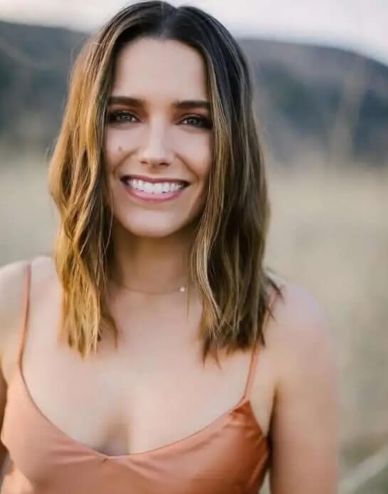 sophia bush