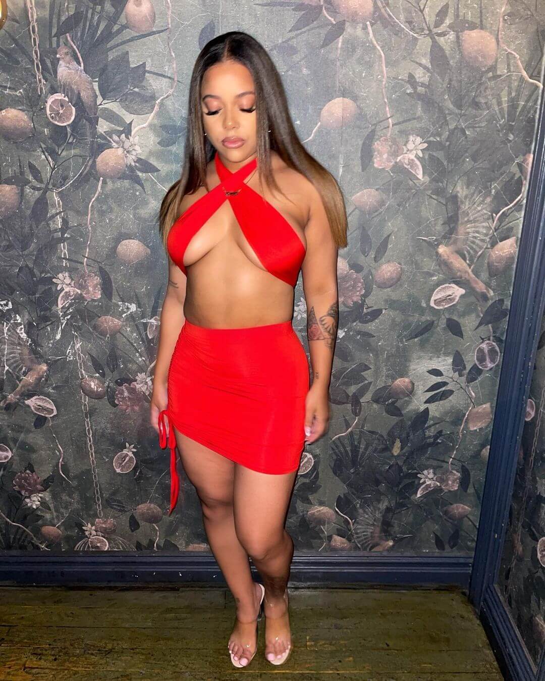 latin american submissive woman