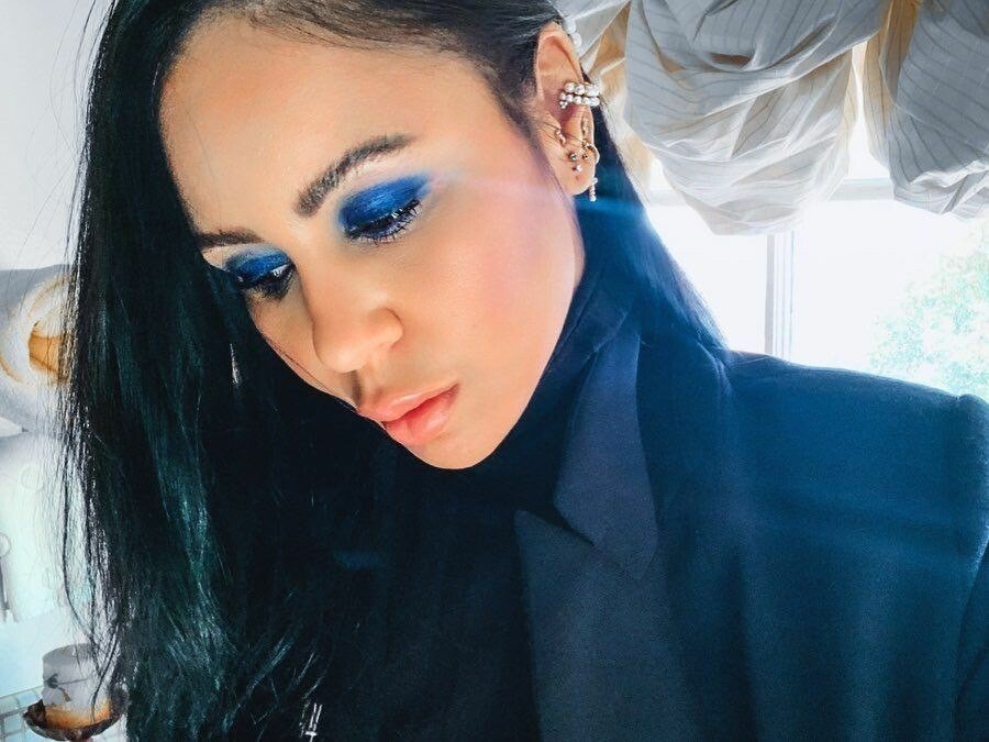 GreenEyedBlonde1 Profile image 4