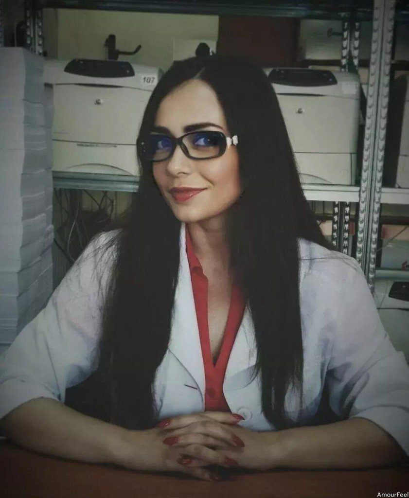 Anna Profile image 4