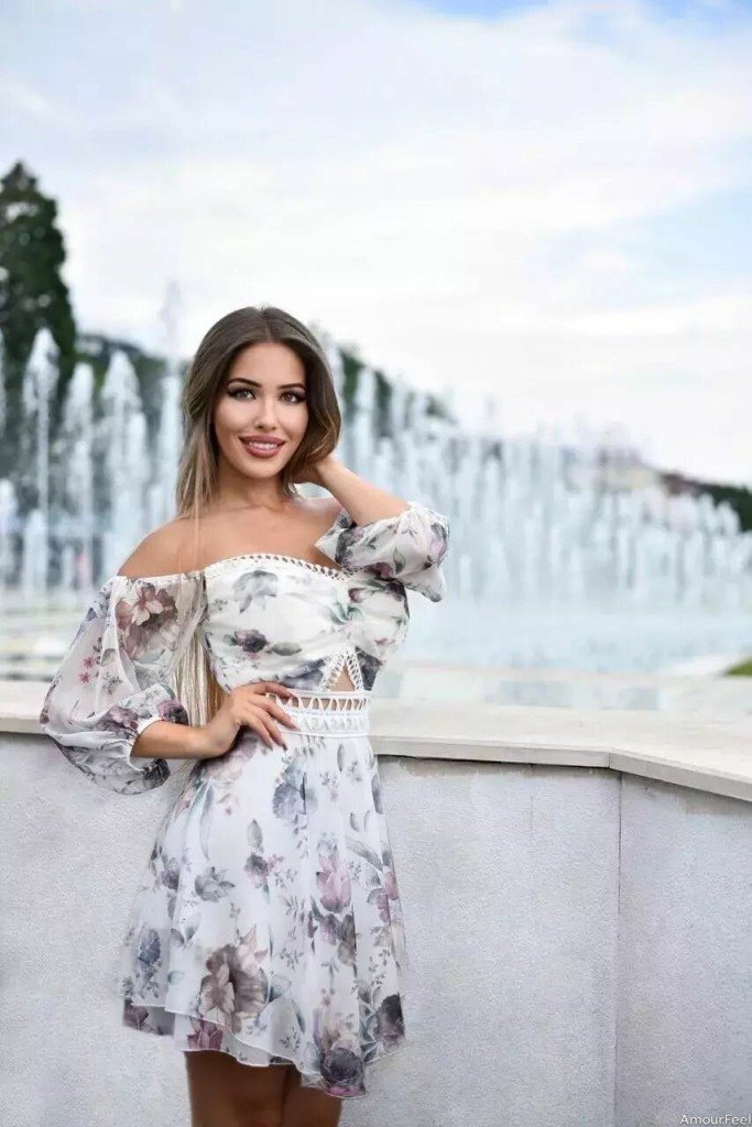 Polina Profile image 1