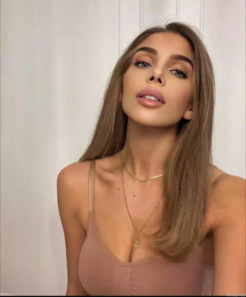 Diana Profile image 5